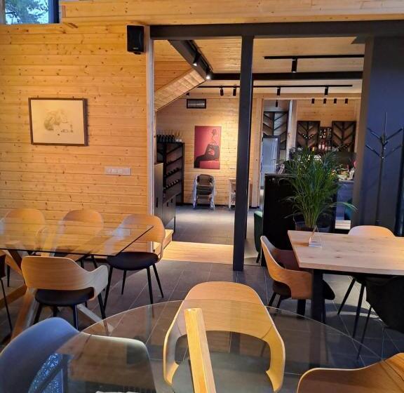 فندق Saint Constantine Mountain Retreat