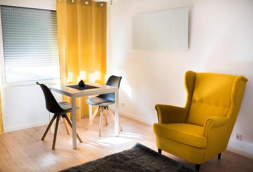 Keller Apartment