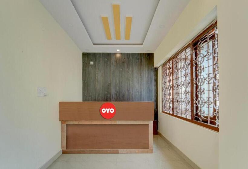 Flagship Hotel Days Inn