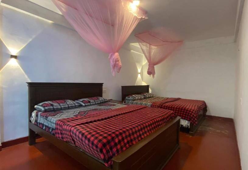 Пансион Blue Sky Guest House And Restaurant