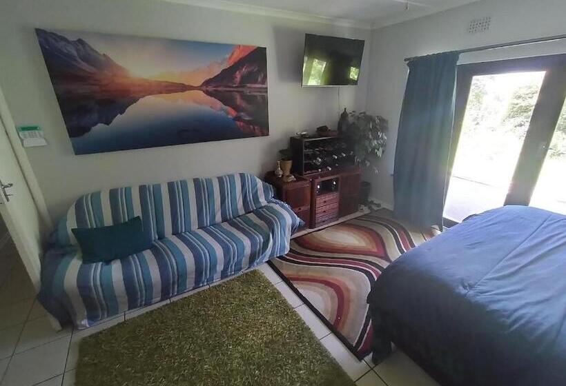 Пансион Casa Ariel   River Lodge