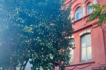 Red House Fatih