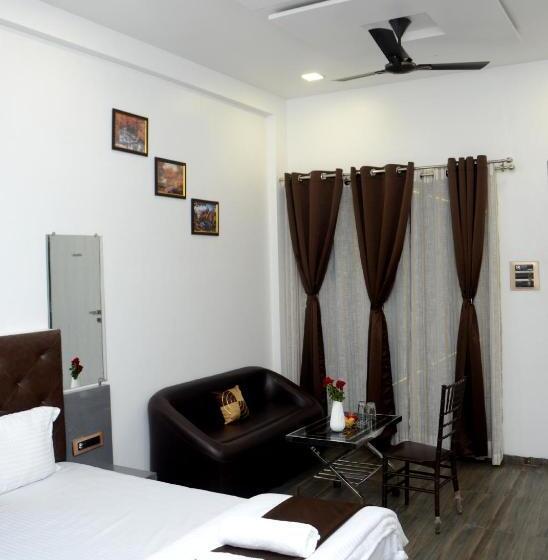 Relax Beach Resort