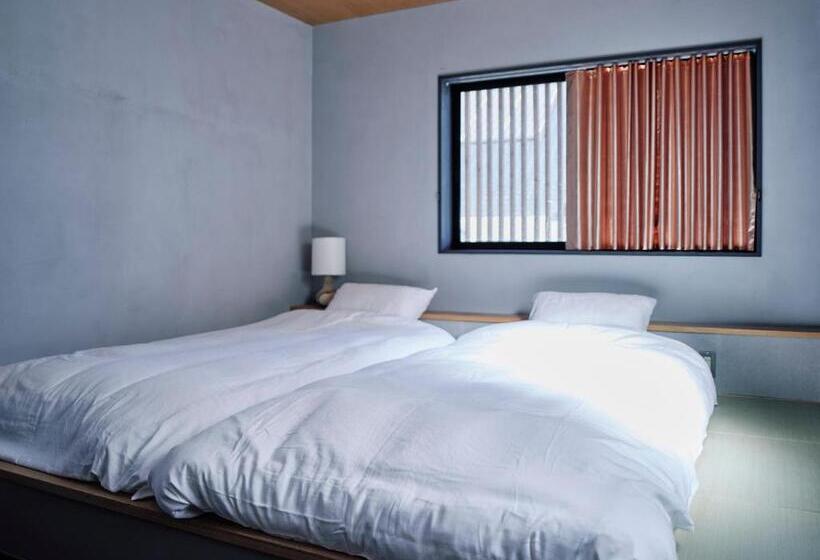 هاستل 小鳩屋