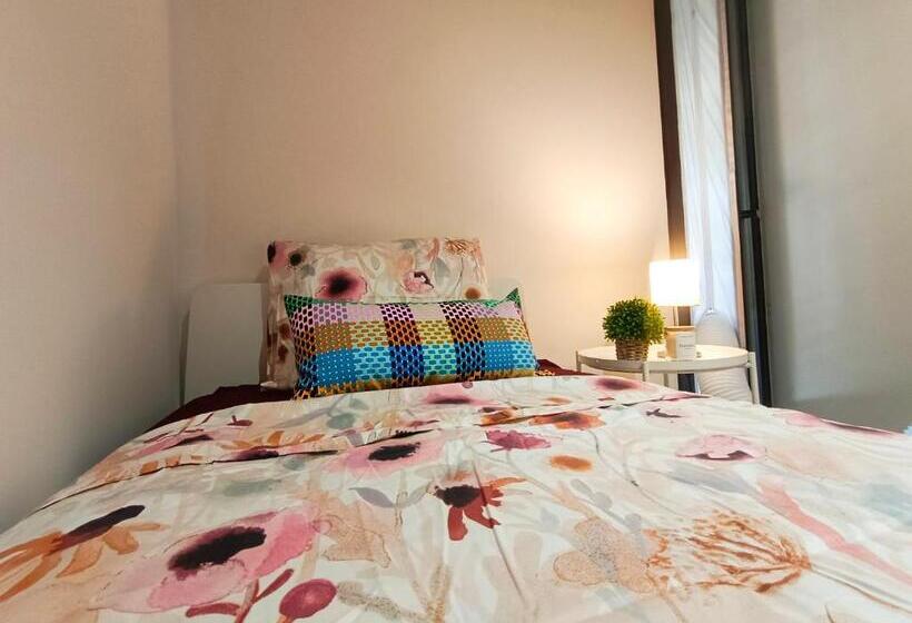 هاستل Private Room By El Born