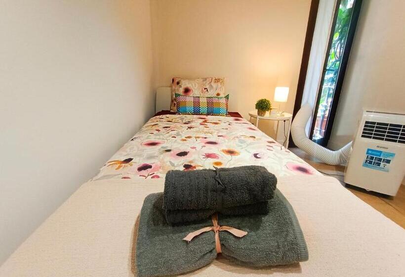 هاستل Private Room By El Born