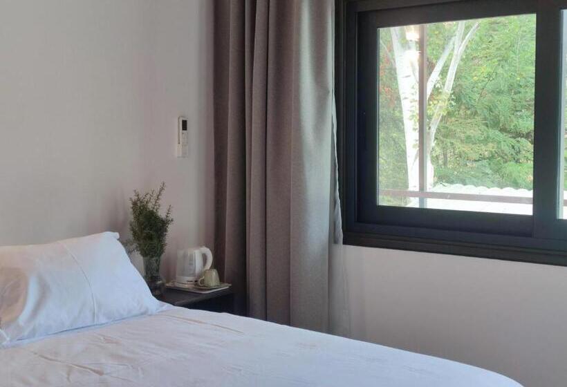 هاستل Rifugio Retreat Bed&breakfast
