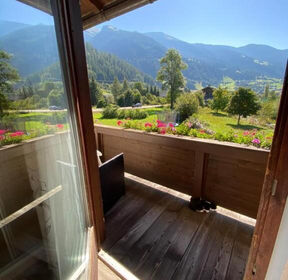 مبيت وإفطار Zimmer Haus Christina