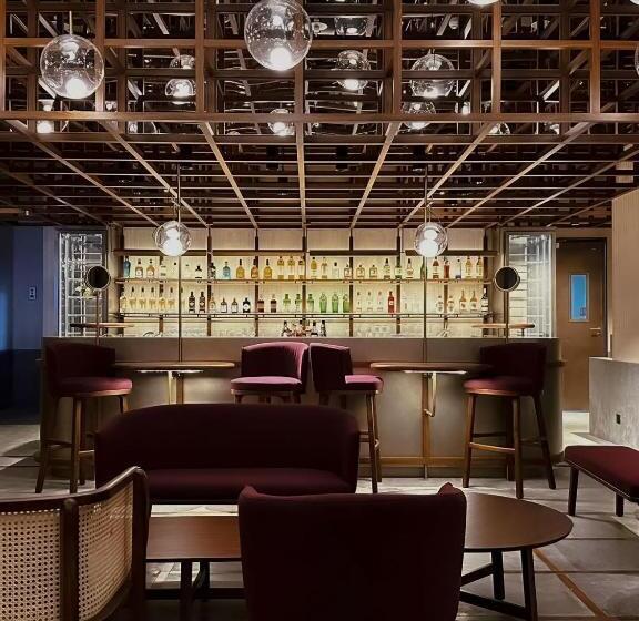 هتل Artyzen New Bund 31 Shanghai Qiantan
