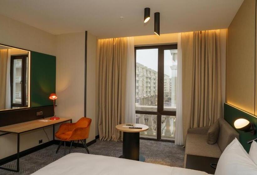 هتل Holiday Inn Tashkent City, An Ihg