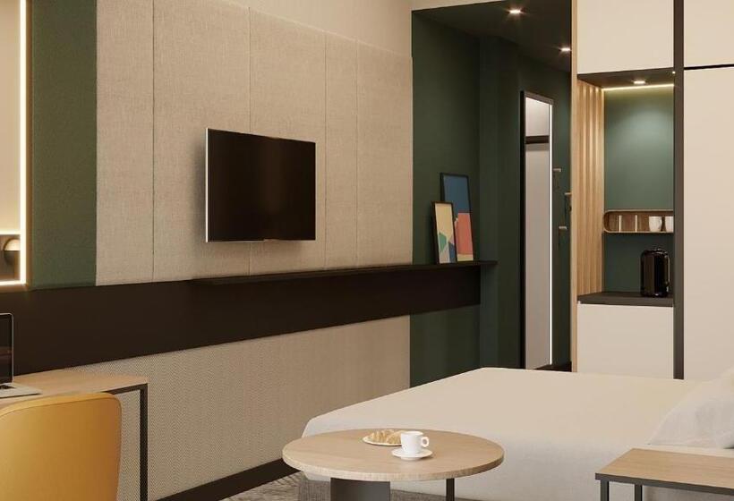 هتل Holiday Inn Tashkent City, An Ihg