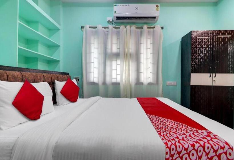 בית מלון כפרי Oyo Flagship S Grand Residency