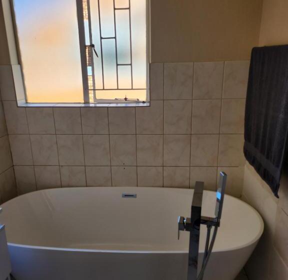بنسيون Bendalo Guest House
