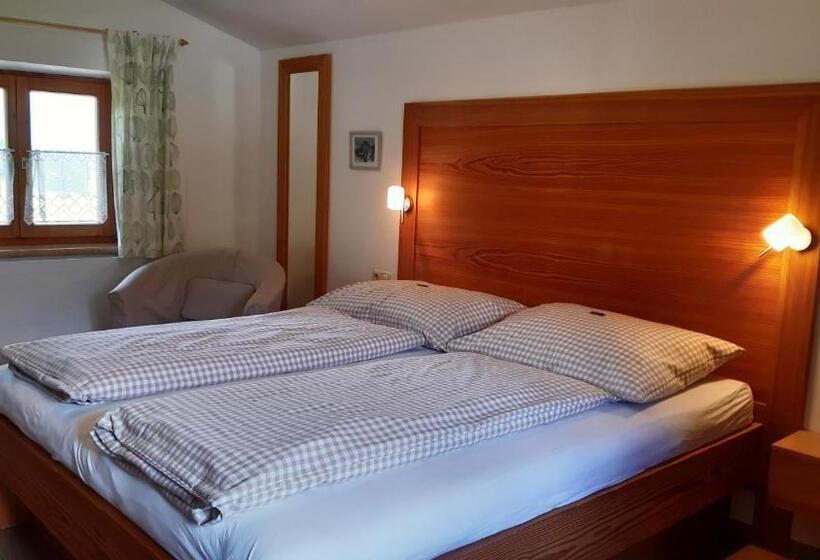 پانسیون Doppelzimmer Herzogbauer