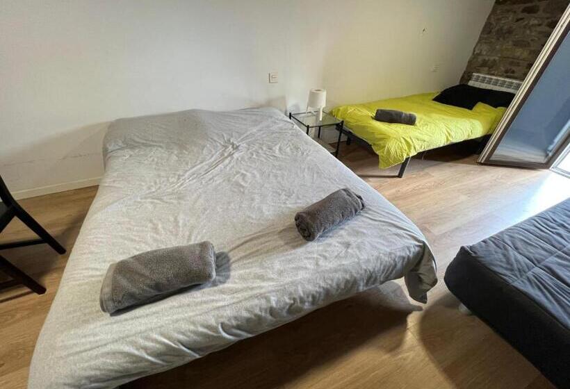 بنسيون Casa Girasol