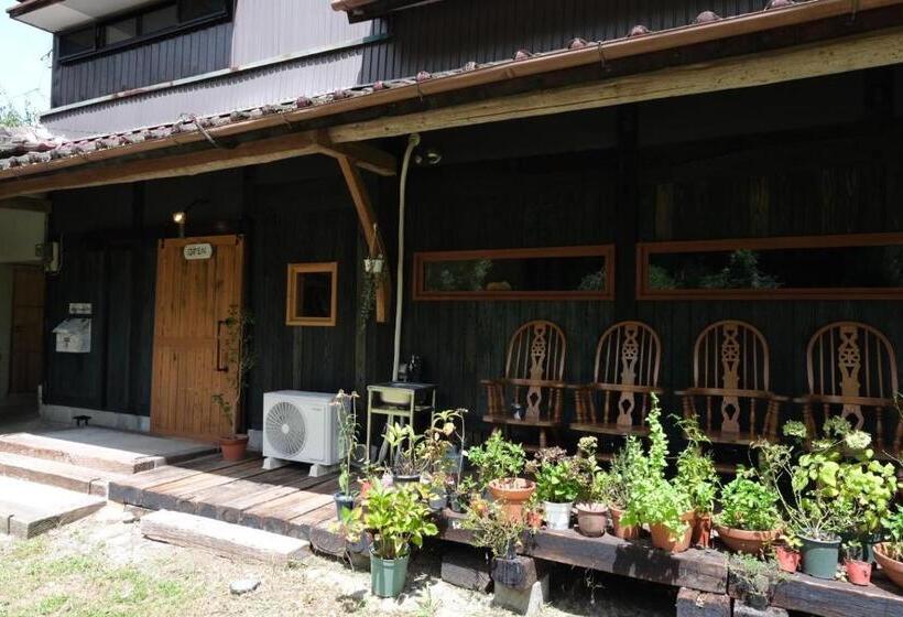 펜션 Hostel+cafe たね