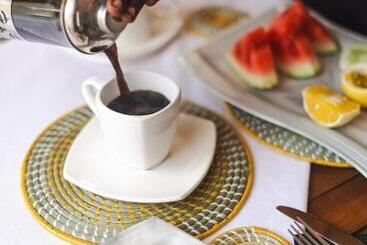 پانسیون Shivo Guest House