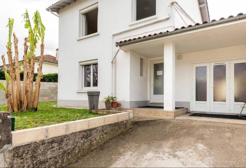 پانسیون Villa Des Palmiers, Chambre N°1, Lit Double