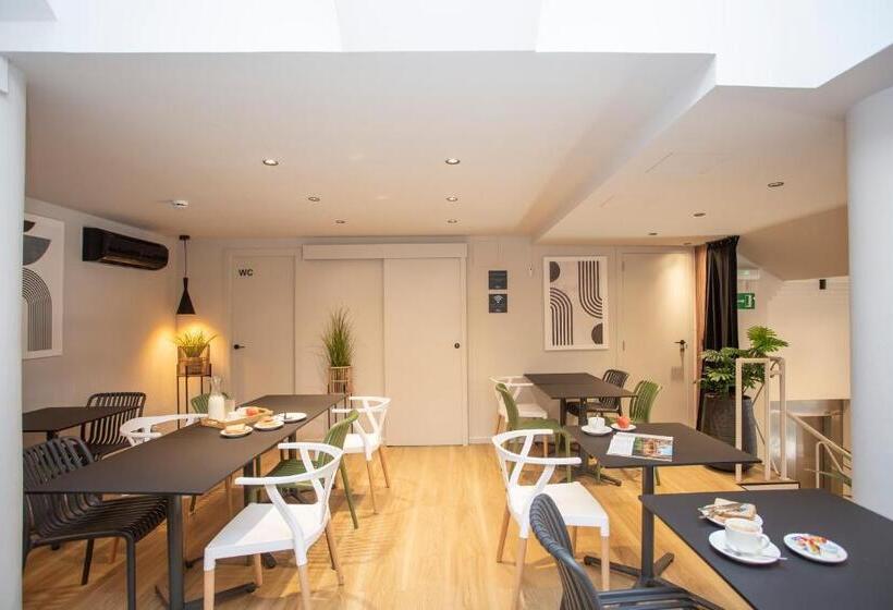 Aila Ii Hotel Boutique By Singularstays   Digital Access