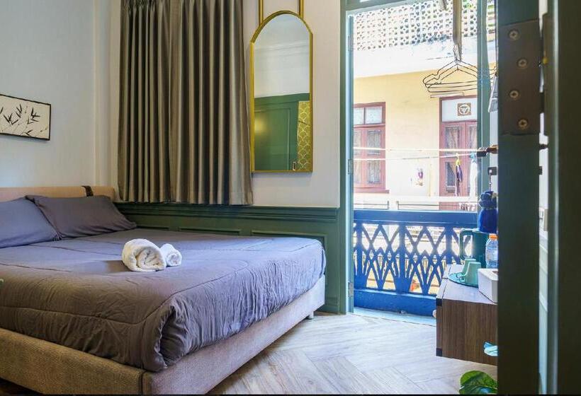 هاستل Ci Home