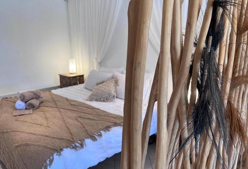 هتل Boutique Casa Lapicida
