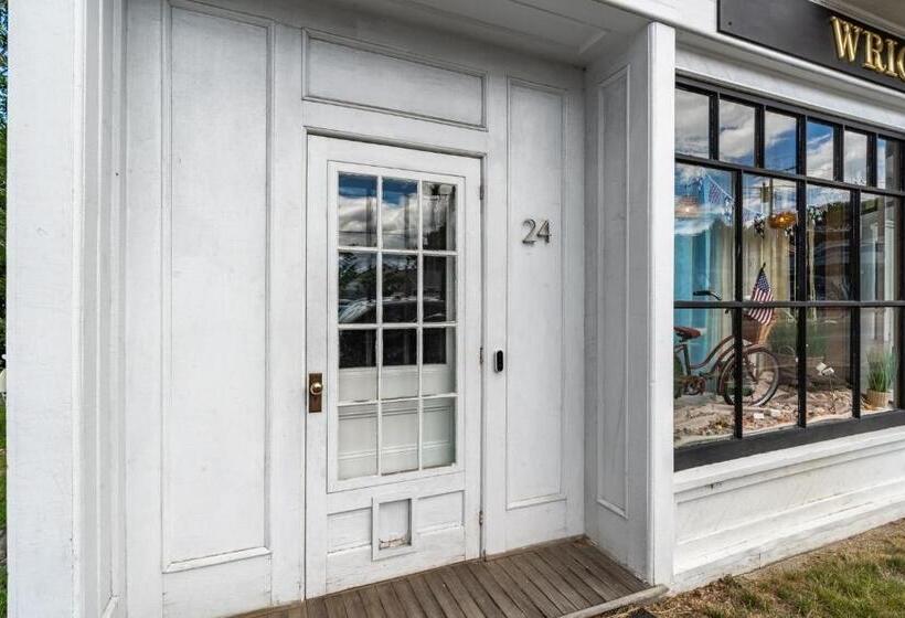 فندق Bryant Farm Limit 27 Farmhouse