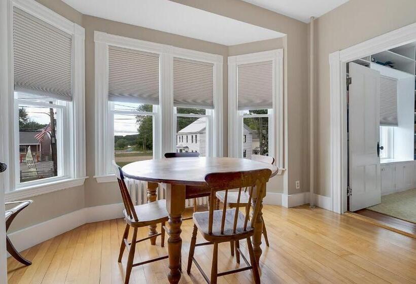 فندق Bryant Farm Limit 27 Farmhouse