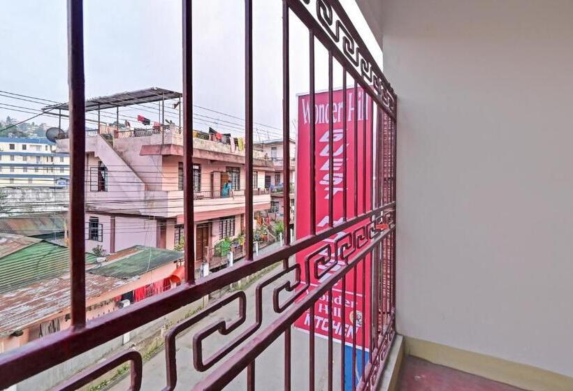 فندق Collection O Wonder Hill Residency