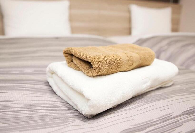 هتل Route Inn Grand Nakano Obuse