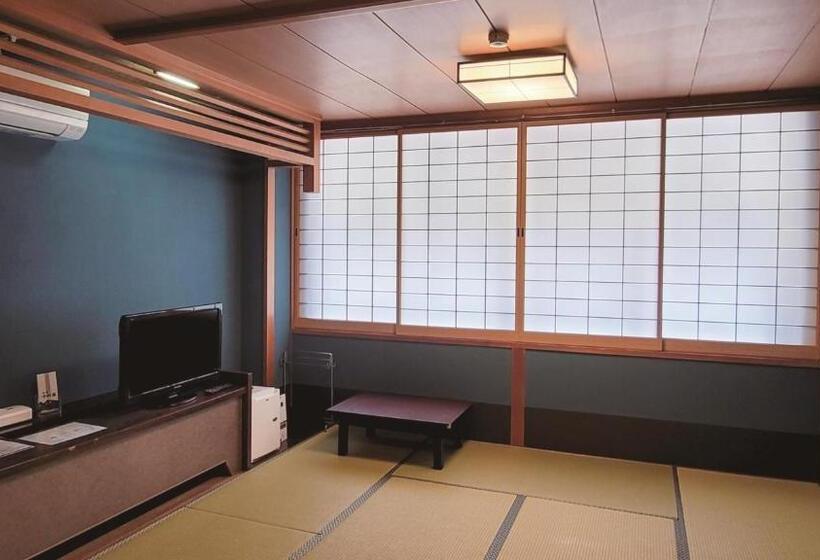 هتل Tonamino Shogawaso Ichimantei