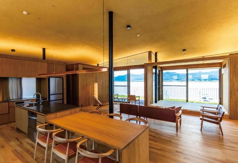 هتل Yanmar Sunset Marina Clubhouse&