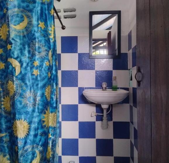 پانسیون Bluebayou.capurgana