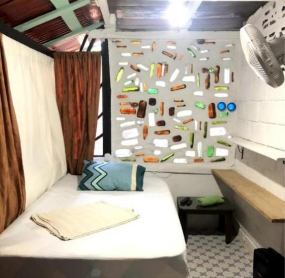 پانسیون Bluebayou.capurgana