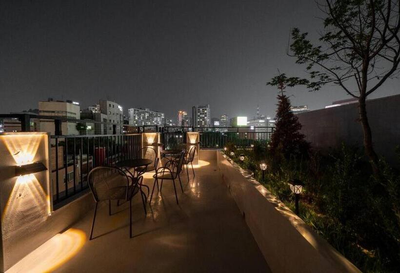 بنسيون Dawn House