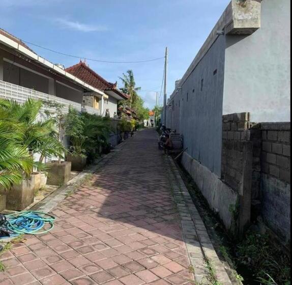 پانسیون Kubu Mini Guest House