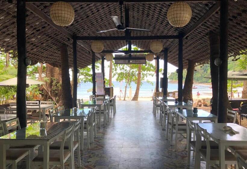 منتجع Playa La Caleta Bataan