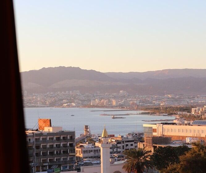 هتل Aqaba Coast