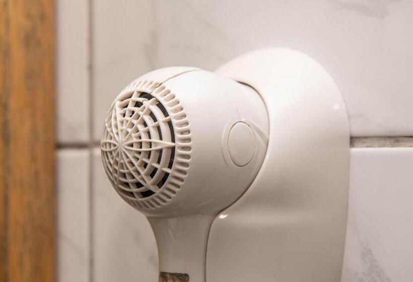 هتل Candeias Basfak Praia