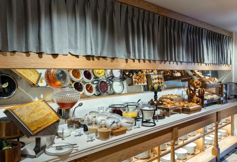 فندق Crowne Plaza Istanbul   Ortakoy Bosphorus, An Ihg
