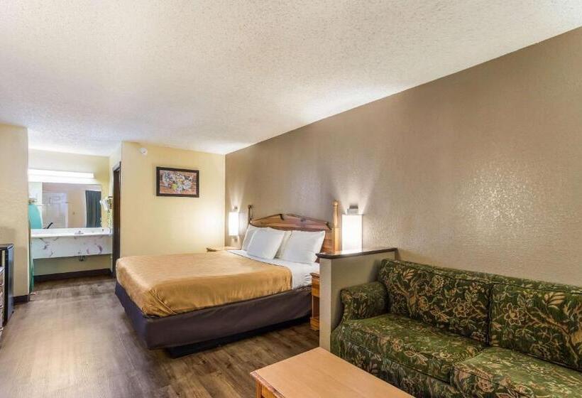 هتل Econo Lodge