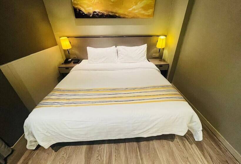 هتل Home Inns Collection