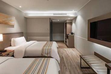 هتل Home Inns Collection