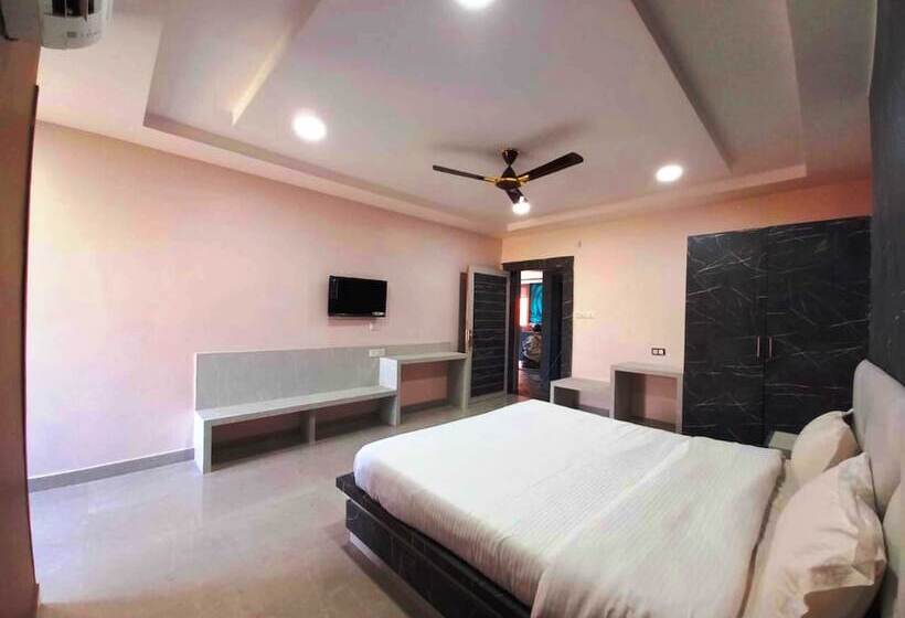 هتل Nirmalya Inn