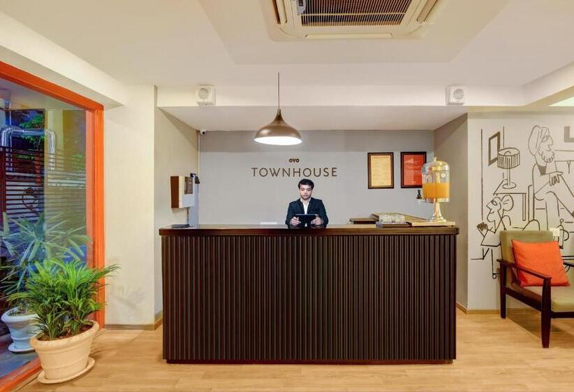 فندق Townhouse 1293 Infinity Stays
