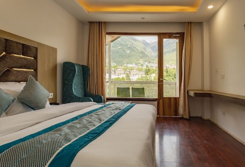 هتل Snow White Regency, Manali