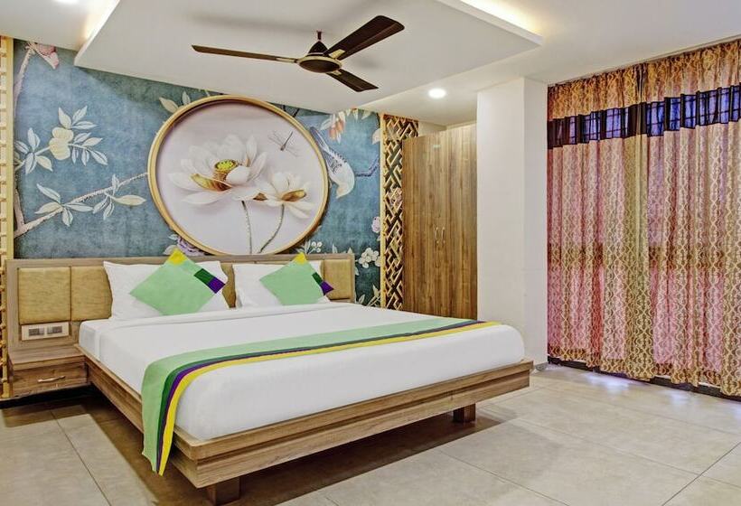 هتل Treebo Usha Vasivi Alipiri Road, 2 Km From Tirupati Central Bus Station