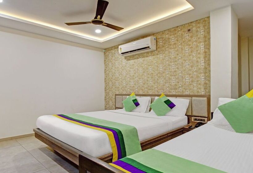 هتل Treebo Usha Vasivi Alipiri Road, 2 Km From Tirupati Central Bus Station