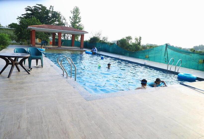 ホテル Vanasthali Jungle Resort Corbett By Royal Collection
