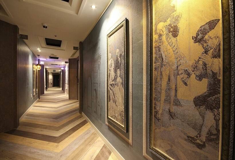 汽车旅馆  Changwon Haryeon Design