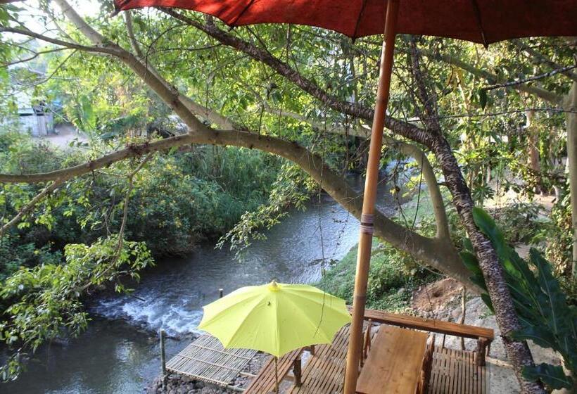 پانسیون Ban Kaew Mo Ra Glamping & Restaurant